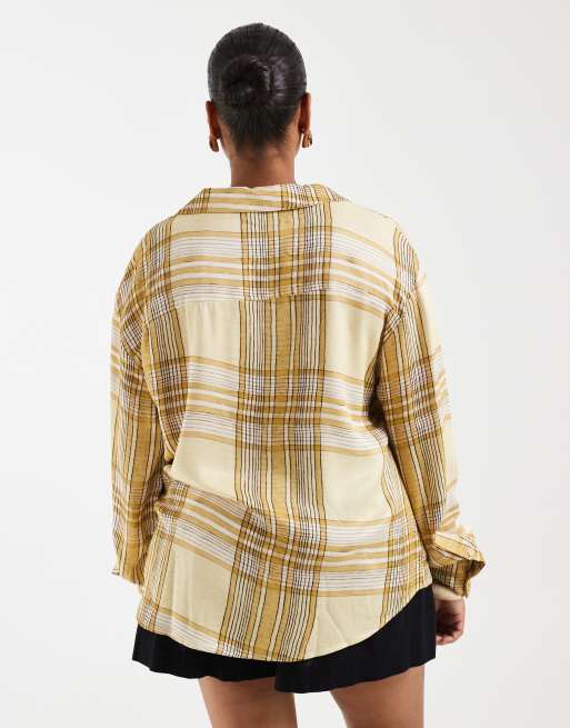 ASOS DESIGN Curve Satin-Hemd mit Reverskragen in gelb kariert als Kombiteil, 4 von 4