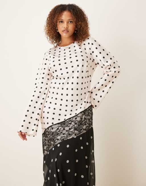 ASOS DESIGN Curve satin maxi dress with lace trim in mono polka dot, 4 of 4