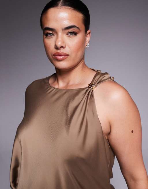 ASOS DESIGN Curve – Satin-Midikleid in Schokobraun mit drapiertem Oberteil und Besatz, 3 von 4