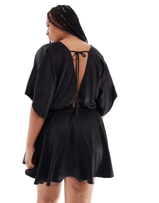 ASOS DESIGN Curve – Satin-Minikleid in Schwarz mit Fledermausärmeln, 4 von 4