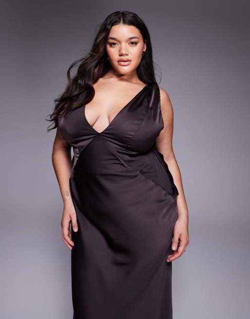 ASOS DESIGN Curve satin plunge maxi dress with knot shoulder and deep cowl back in chocolate, 4 of 4