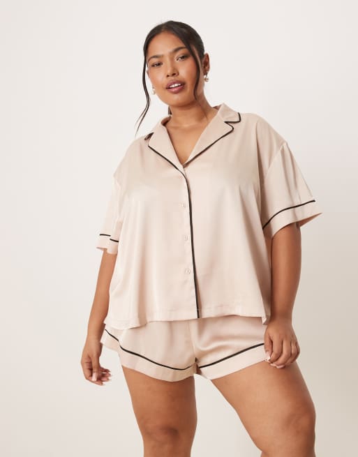 ASOS DESIGN Curve satin short sleeve shirt &short pyjama set in light pink