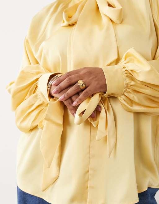 ASOS DESIGN Curve satin tie cuff tie neck button down blouse in buttermilk, 2 of 4