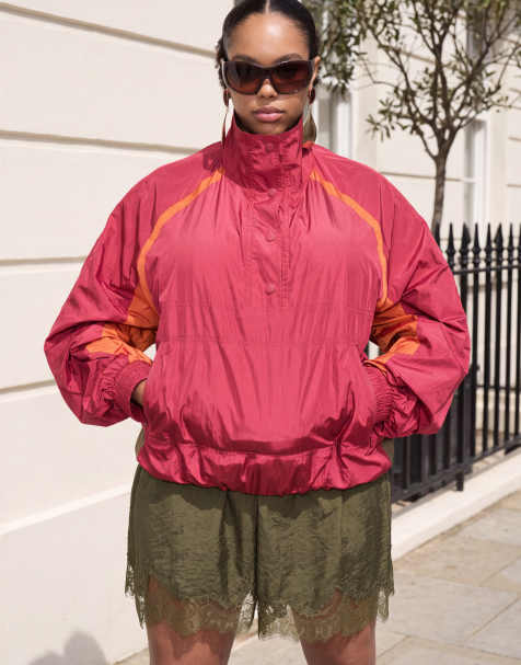 ASOS DESIGN Curve – Satynowe szorty w kolorze khaki z koronkowym wykończeniem - view 1