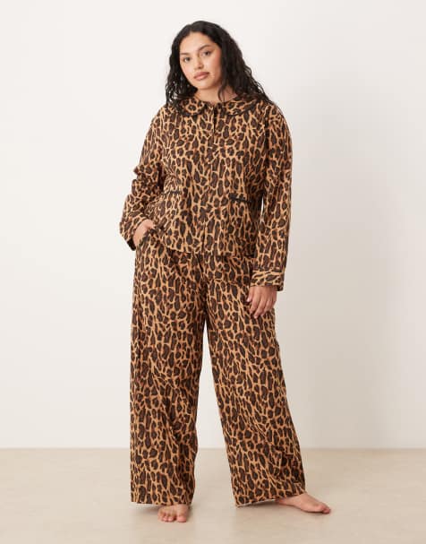 ASOS DESIGN Curve scallop edges woven shirt and pants pajama set in leopard print - view 1