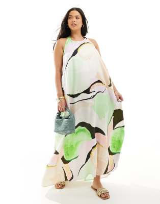 ASOS DESIGN Curve – Schlichtes Maxi-Sommerkleid aus Cupro mit hellem, abstraktem Muster und Neckholder