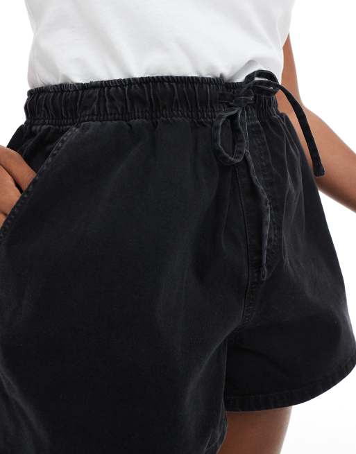ASOS DESIGN Curve – Schlupfshorts aus Denim in verwaschenem Schwarz, 5 von 5