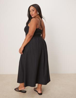 ASOS CURVE ASOS DESIGN CURVE SCOOP NECK CRINKLE MAXI DRESS WITH CROSS BACK 