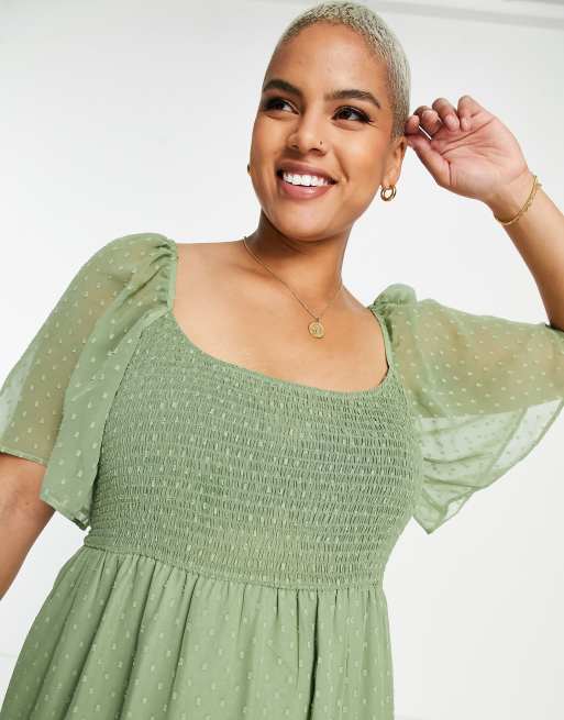 ASOS DESIGN Curve scoop neck textured maxi dress with raw edge in khaki, 3 of 4