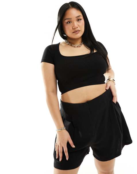 ASOS DESIGN Curve seamed high rise linen look shorts in black - view 1