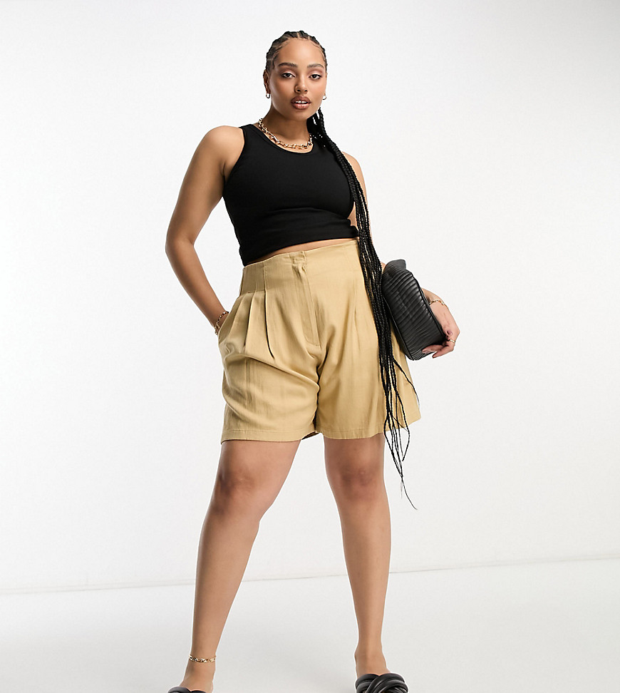 ASOS DESIGN Curve seamed waist short with linen in neutral