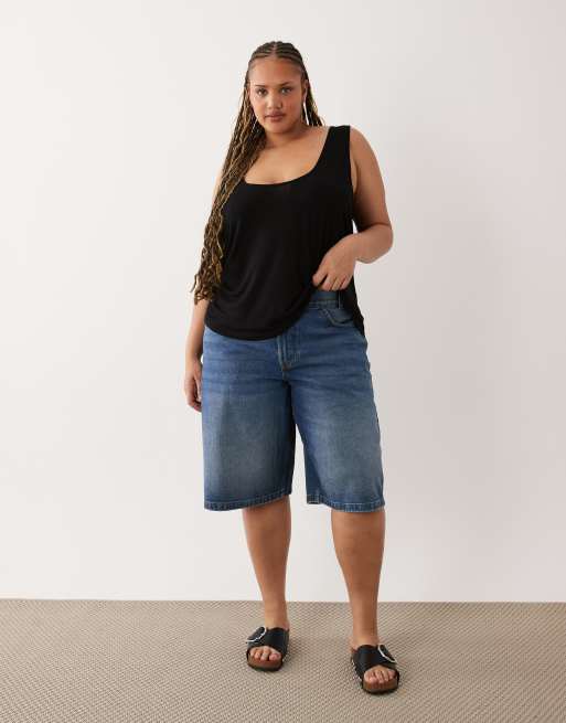 ASOS DESIGN Curve semi sheer plunge scoop neck tank top in black, 2 of 4