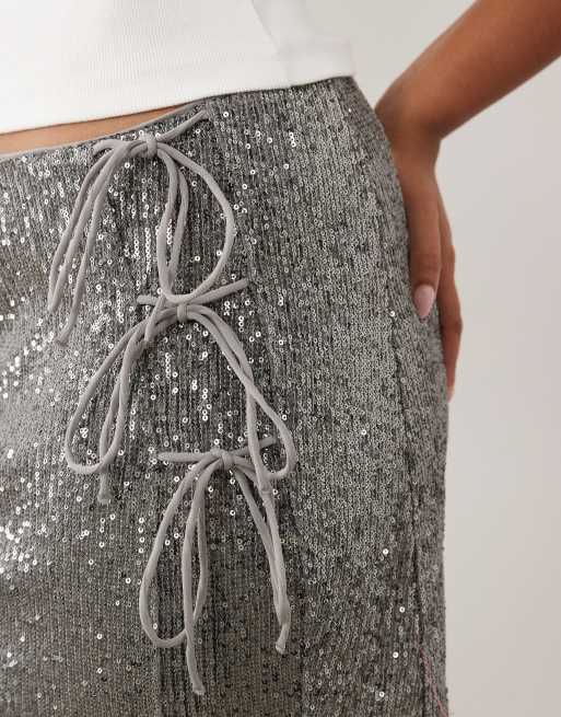 ASOS DESIGN Curve sequin tie side mini skirt in charcoal, 3 of 5