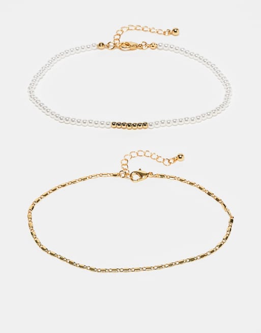 ASOS DESIGN Curve - Set van 2 enkelbandjes verguld met 14k goud met imitatieparels en fijne schakels in goudkleur