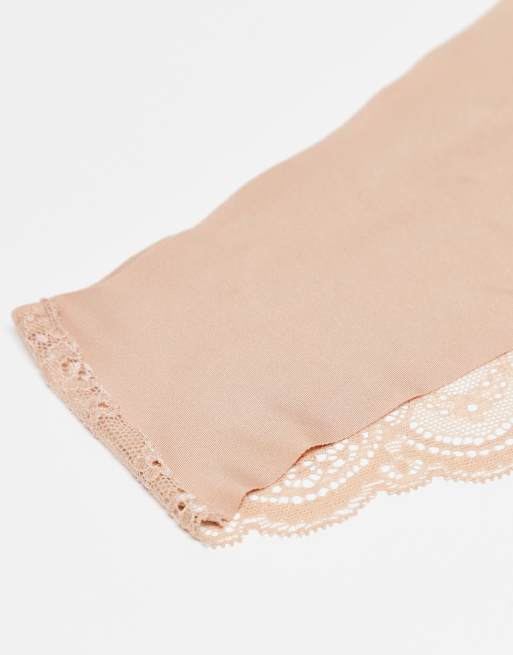 ASOS DESIGN Curve set van 3 strings zonder VPL en met kanten rand in beige - beige, 2 van 3