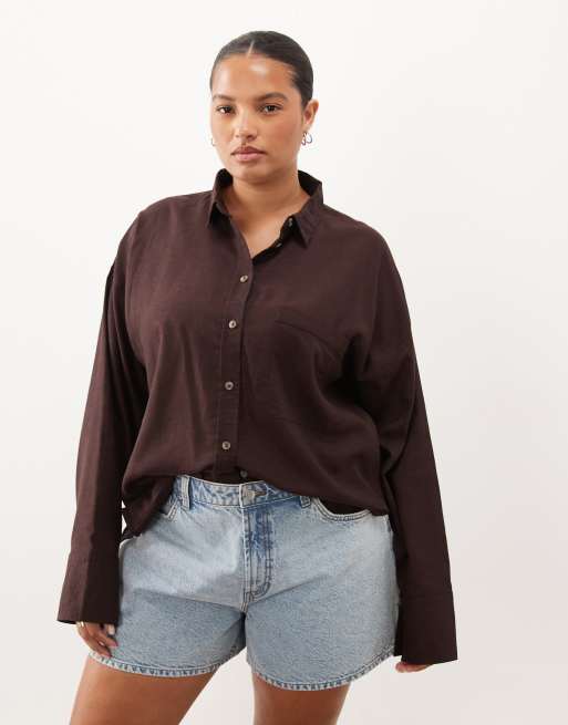 ASOS DESIGN Curve sheer beach shirt with linen in chocolate, 2 of 4
