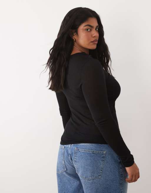 ASOS DESIGN Curve sheer knitted soft touch ruched side top in black, 4 of 4