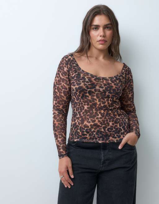 ASOS DESIGN Curve sheer mesh wide round neck long sleeve top in leopard print, 5 of 5
