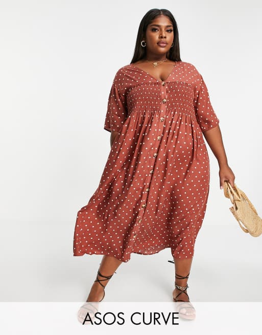 ASOS DESIGN Curve shirred button through midi smock dress in rust spot ...