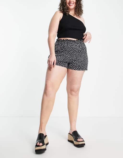 ASOS DESIGN Curve shirred waist short in mono spot print, 4 of 4