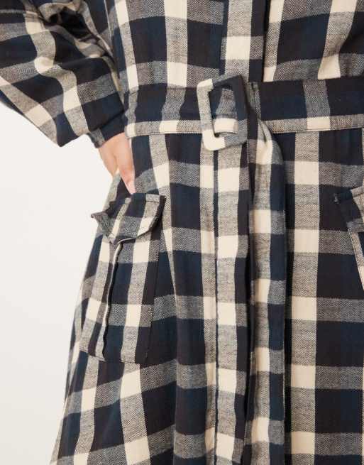 ASOS DESIGN Curve shirt mini dress with belt in black and tan plaid, 2 of 4
