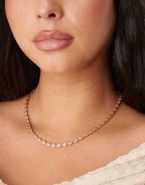 ASOS DESIGN Curve short necklace in mini shell design - view 1