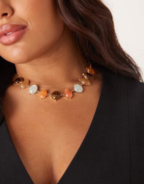 ASOS DESIGN Curve short necklace with faux stone-set details in gold tone - view 1