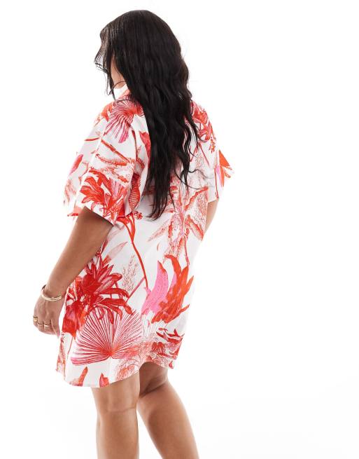 ASOS DESIGN Curve short sleeve linen boxy mini shirt dress in red tropical print, 3 of 4