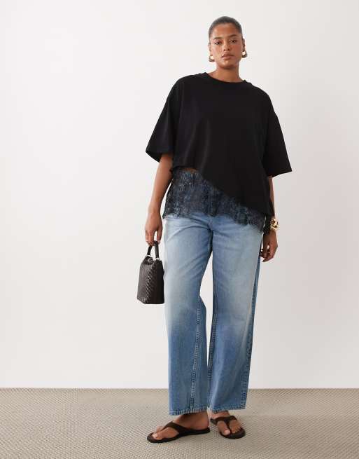 ASOS DESIGN Curve short sleeve t-shirt with lace hem in black, 3 of 4
