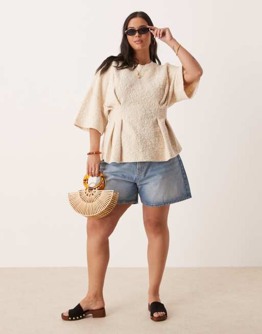 ASOS DESIGN Curve short sleeve top in cream floral jacquard