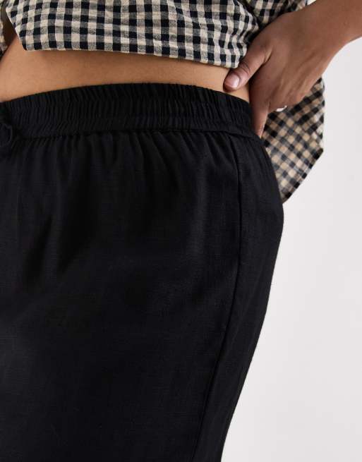 ASOS DESIGN Curve - Short van linnenmix in zwart, 4 van 4