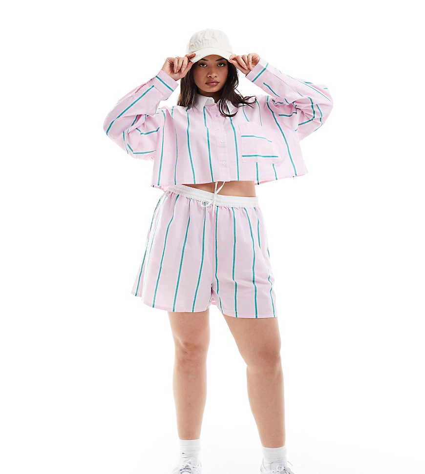 ASOS DESIGN Curve shorts with contrast waist in pink stripe