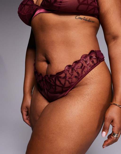 ASOS DESIGN Curve - Simone - String classique à fine broderie de qualité supérieure avec passepoils satinés - Bordeaux, 4 de 4