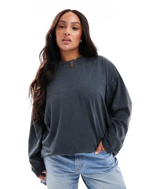 ASOS DESIGN Curve - Skater-T-shirt met lange mouwen in antracietgrijs met wassing