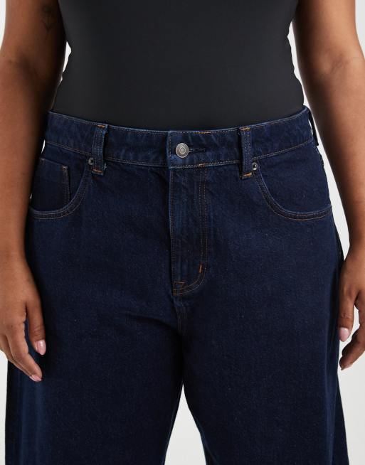 ASOS DESIGN Curve slim barrel jean in rinse, 2 of 5