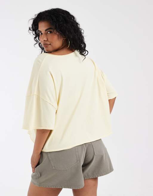 ASOS DESIGN Curve slouchy v neck t-shirt in washed buttermilk, 4 of 4