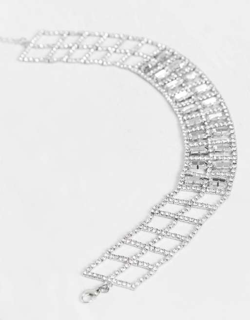 ASOS DESIGN Curve - Sølvfarvet choker-halskæde med baguetteformet krystal, 4 af 4