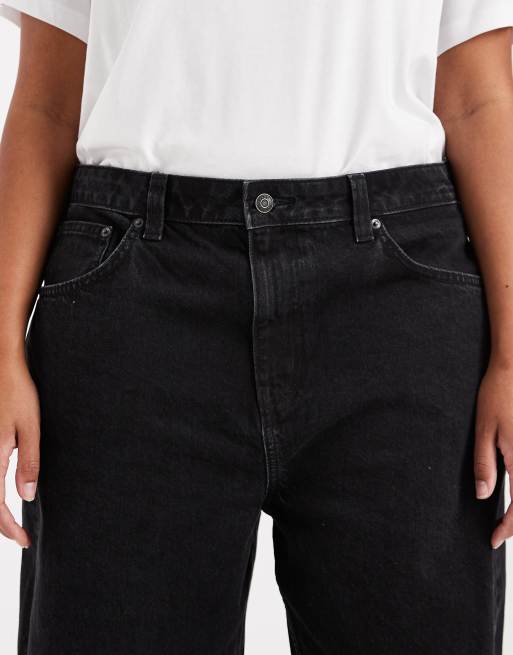 ASOS DESIGN Curve - Smalle barrel jeans in zwart met wassing , 4 van 5