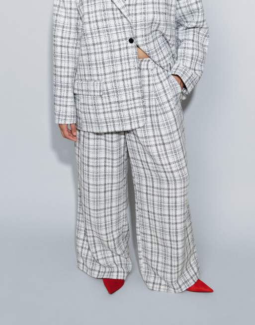 ASOS DESIGN Curve smaltoelopende broek in winterwit met ruit, 2 van 5
