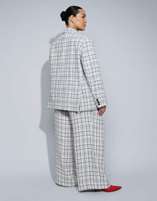 ASOS DESIGN Curve smaltoelopende broek in winterwit met ruit, 4 van 5