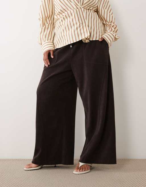 ASOS DESIGN Curve soft cord panelled wide leg trouser in chocolate, 2 of 4
