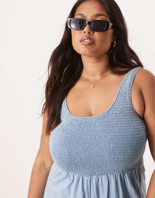 ASOS DESIGN Curve soft denim wide leg jumpsuit with shirred body in lightwash, 3 of 4