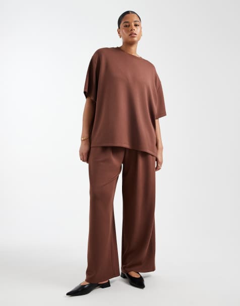 ASOS DESIGN Curve soft touch cupro set in chocolate - view 1