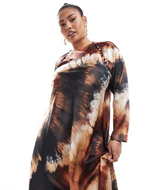 ASOS DESIGN Curve - Sort maxikjole med skråtskåret satin med knapdetaljer og blomsterprint - view 1