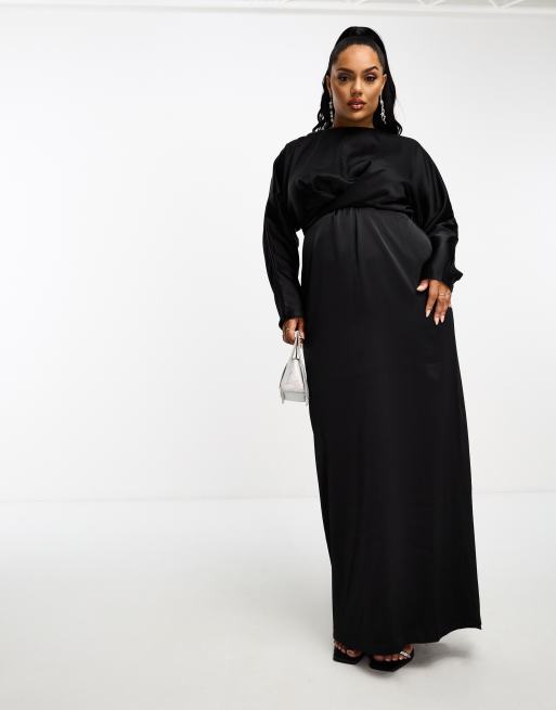 ASOS DESIGN Curve - Sort maxikjole med slå-om-talje og flagermusærmer i satin, 4 af 4