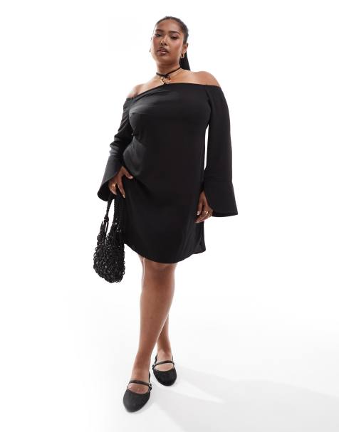 ASOS DESIGN Curve - Sort offshoulder-minikjole med halterneck og buet kant og metaldetaljer - view 1