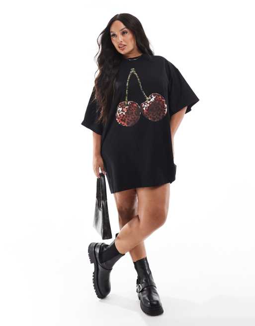 ASOS DESIGN Curve - Sort oversized T-shirt-minikjole med kirsebærprint med leopardmønster