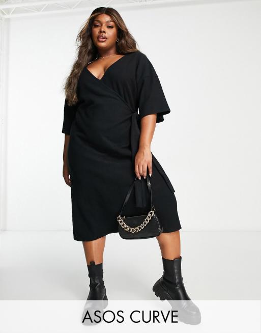 ASOS DESIGN Curve - Sort superblød sweaterkjole med slå-om-design og bælte
