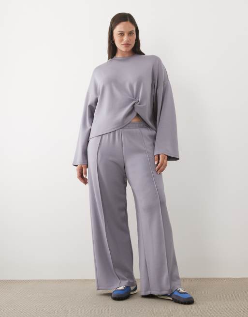 ASOS DESIGN Curve - Sort sweatshirt med snoning foran i blød cupro, 2 af 4