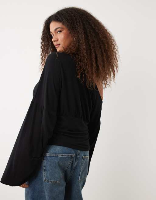 ASOS DESIGN Curve - Sort top med sænkede skuldre og indsyet talje, 4 af 4